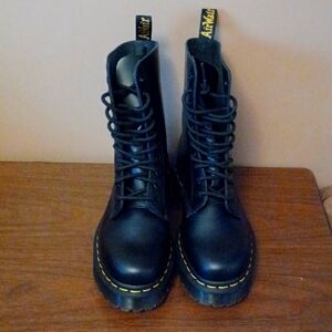 Dr Martens 1490 Bex